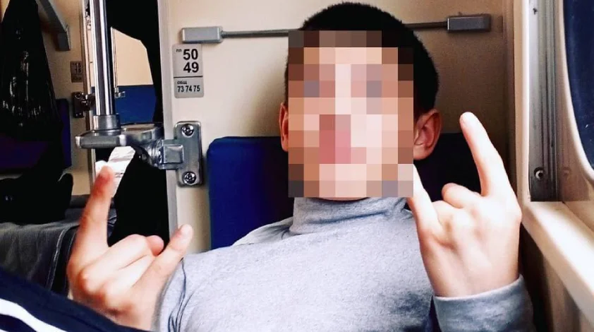 Школьник, угнавший машину родителей, влетел в столб и выжил. Но покончил с собой после аварии